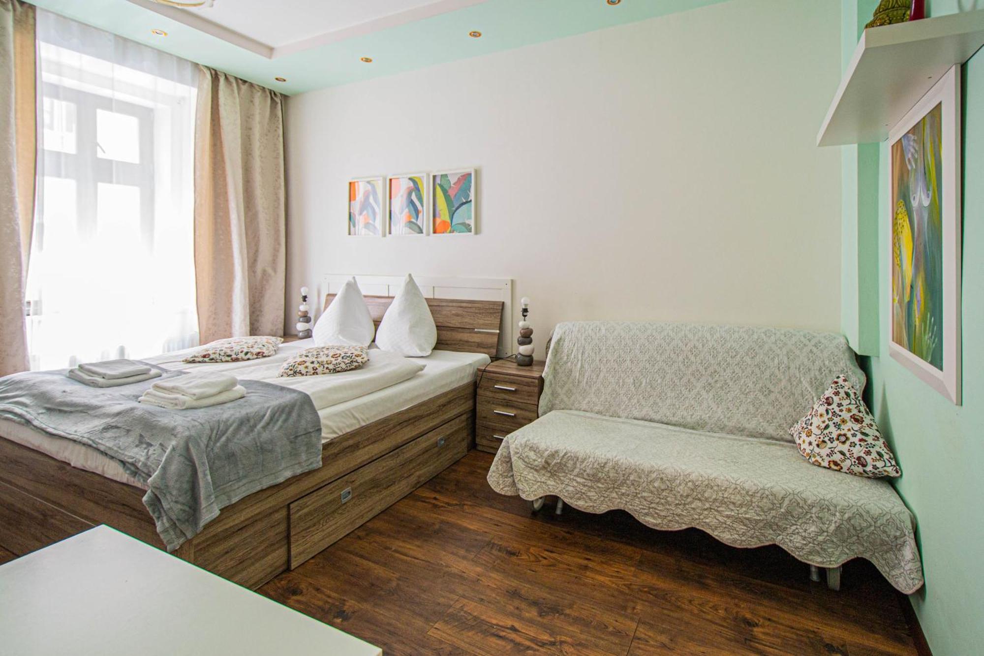 Ruterra Apartment Cimburkova Прага Екстер'єр фото