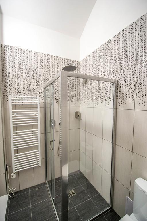 Ruterra Apartment Cimburkova Прага Екстер'єр фото